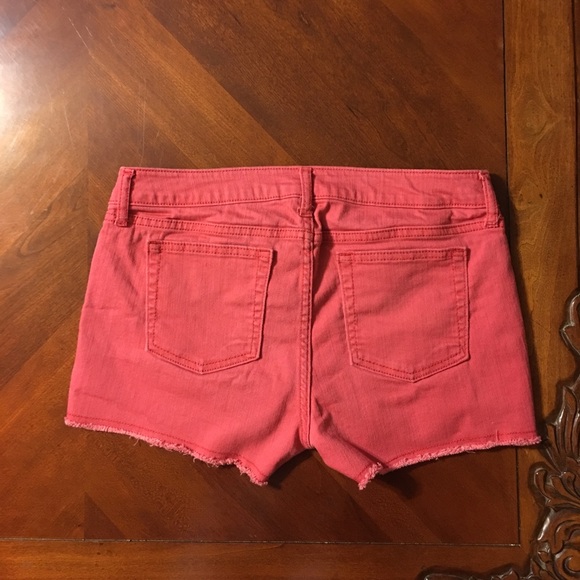 Short - Picture 2 of 9